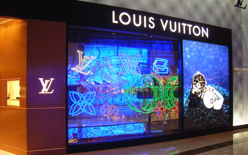 High Resolution LED Screen for High-end Retail & Advertising
