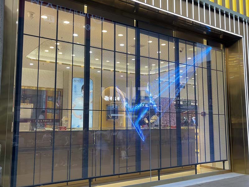 LED Display for Shop - Transparent LED Display (3)