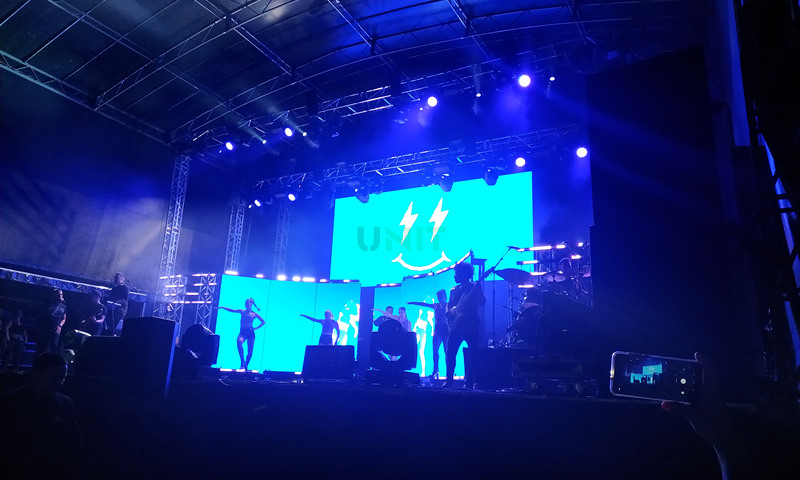 indoor led display on stage