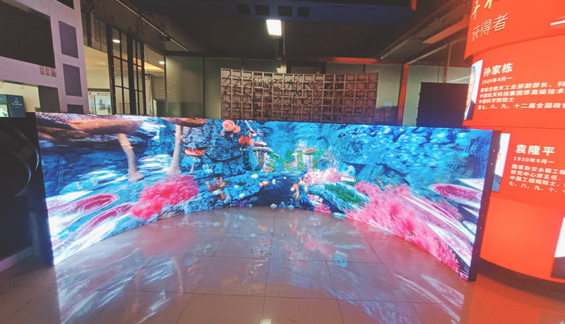 large curved led display