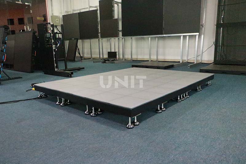 UNIT floor LED screen (1)