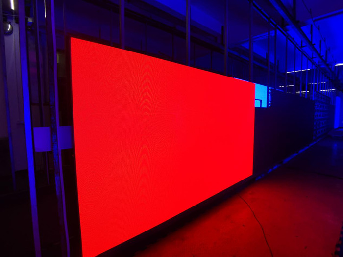 led screen