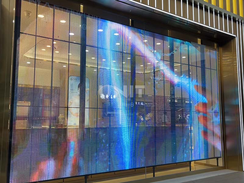 LED Display for Shop - Transparent LED Display (4)