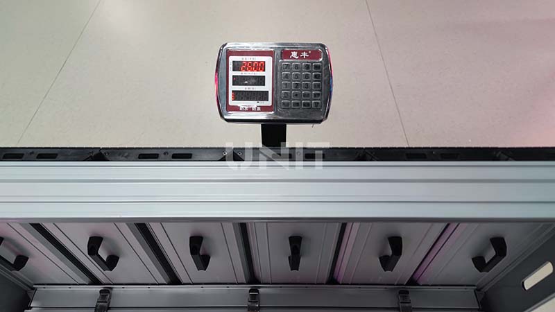 cabinet weight