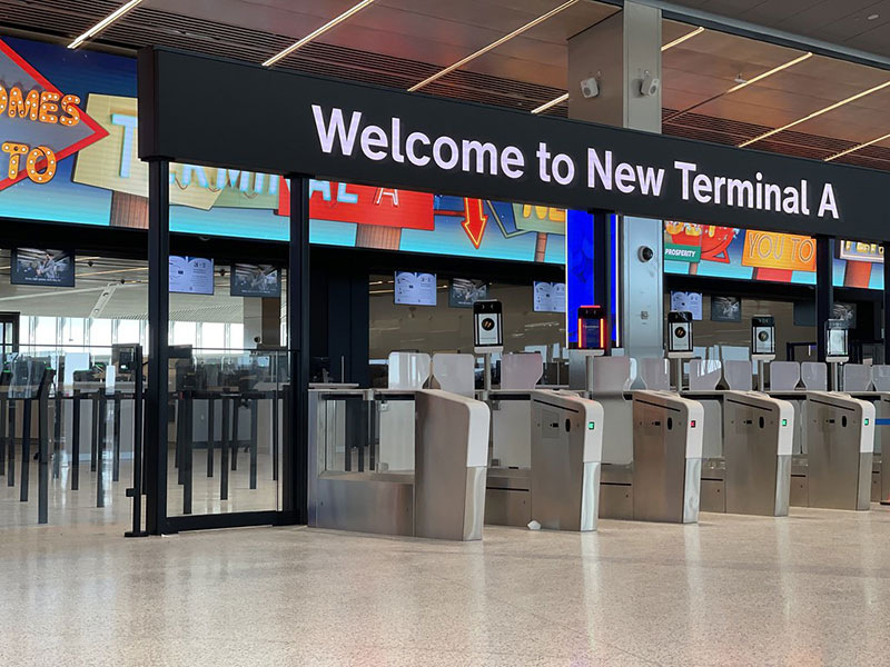 led-screen-for-airport-terminal
