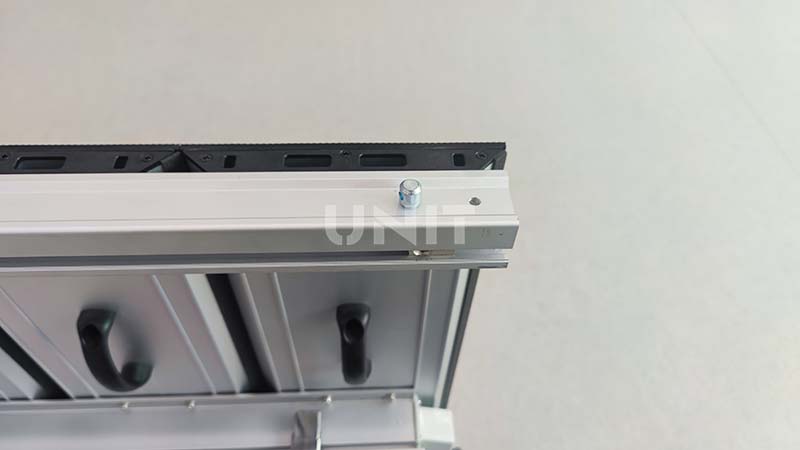 top side of 640x640mm cabinet