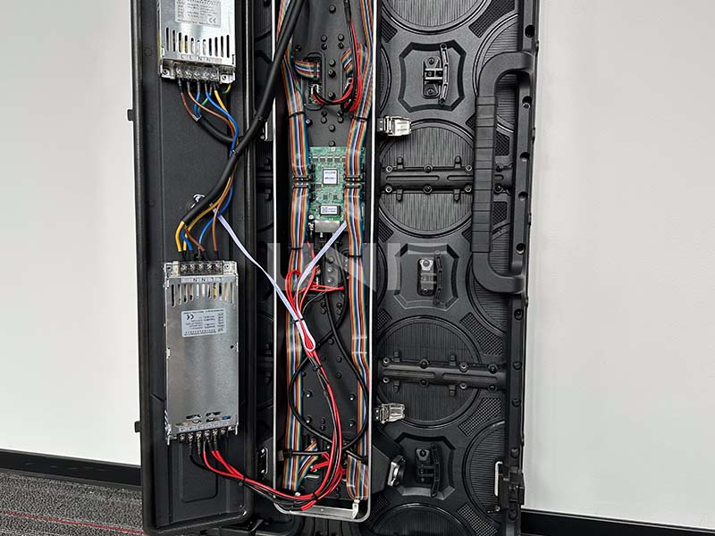 ME1000 power box