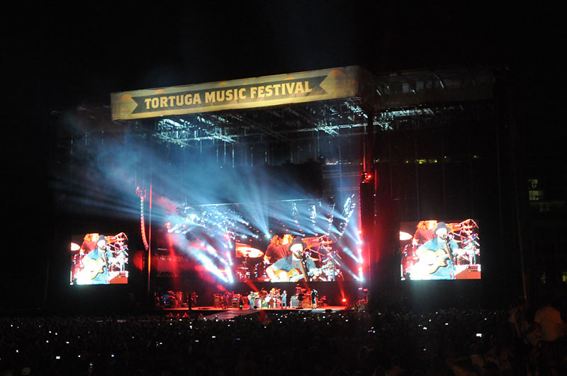 music-festival-stage-led-wall