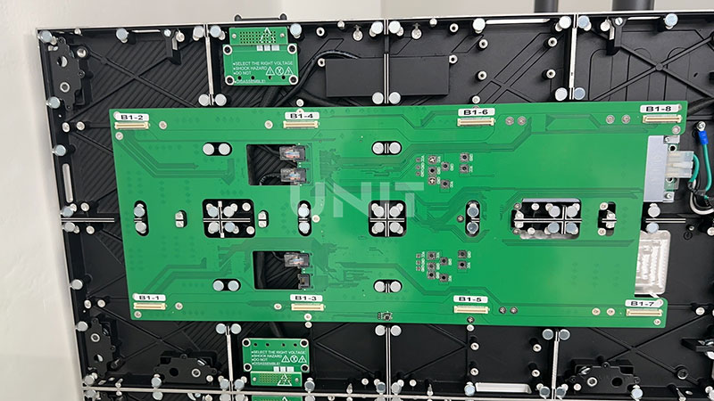 indoor-LED-panel-cabinet-(2)