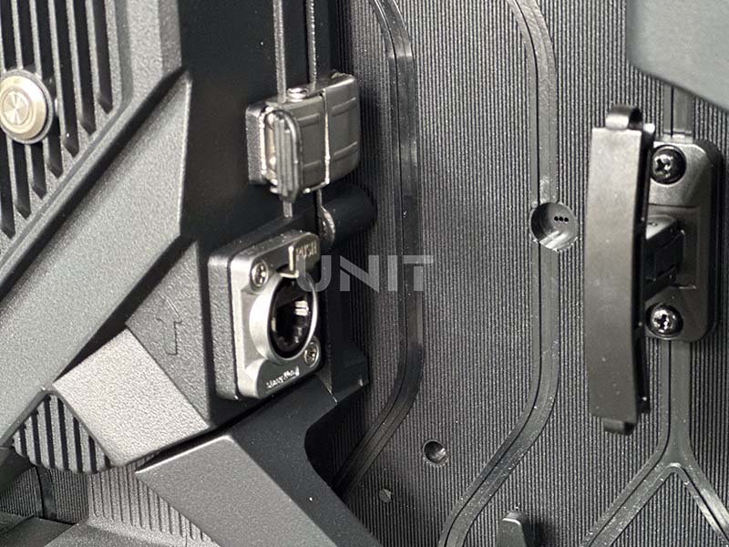 power connector