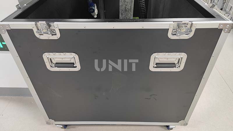 ML10 LED trailer flight case (2)