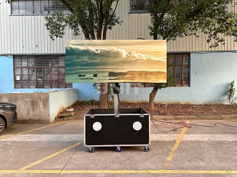 ML10 mobile LED screen trailer-front view