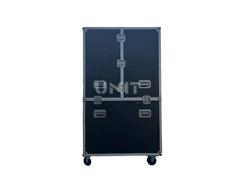 UNIT ML10 LED trailer (4)