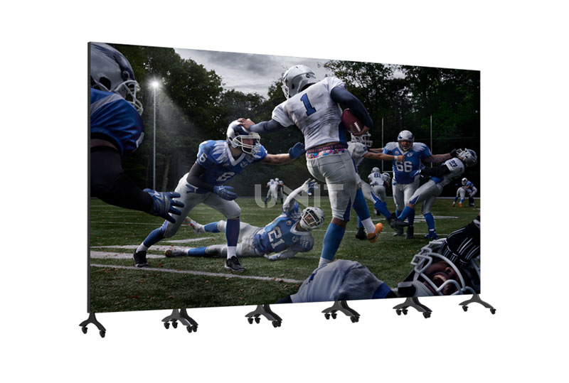 Multi-screen-seamless--splicing-of-LC70D