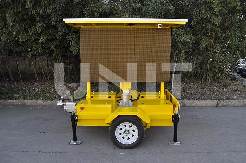 mobile LED trailer (3)