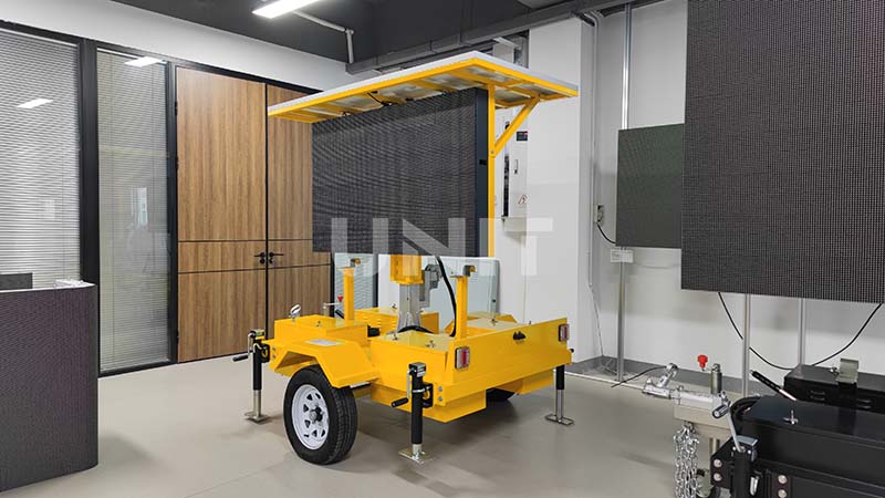 ML15S LED Display Trailer (3)