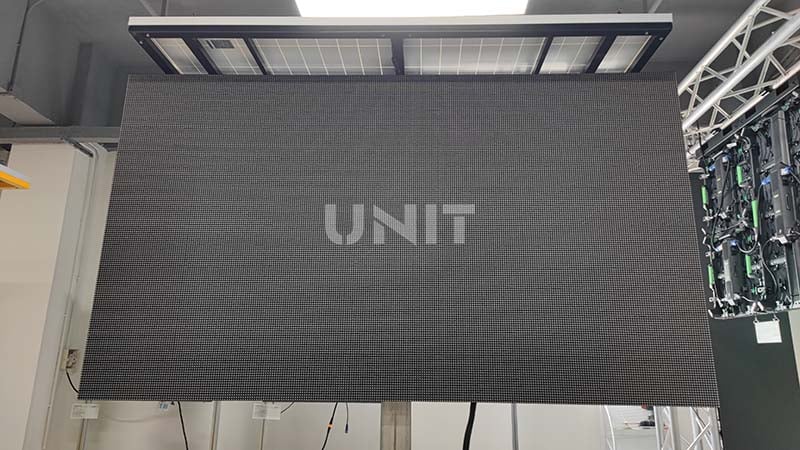 ML30S - LED screen front view