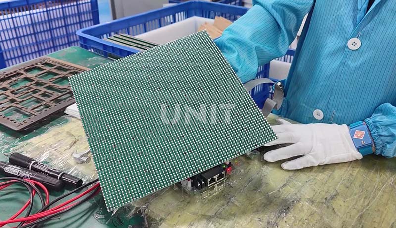 LED screen module test