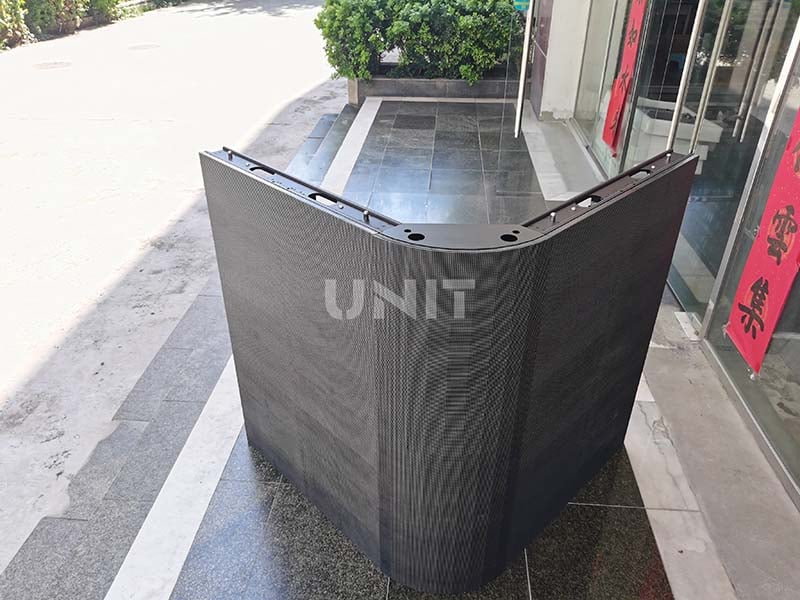 OF800 3D LED billboard - front view