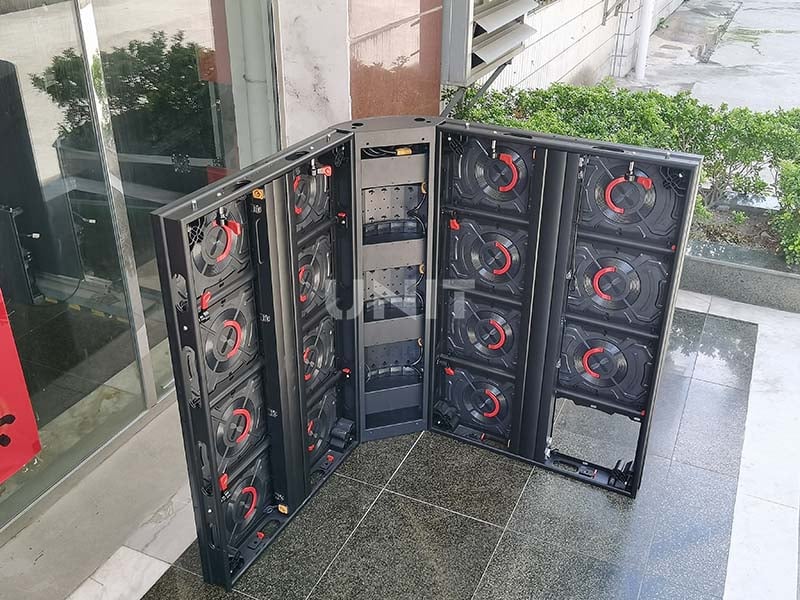 OF800 3D LED billboard - back view