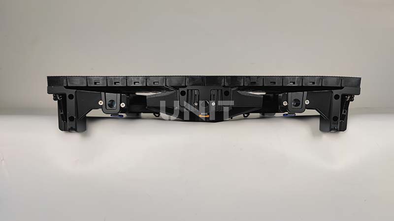 Bottom Details