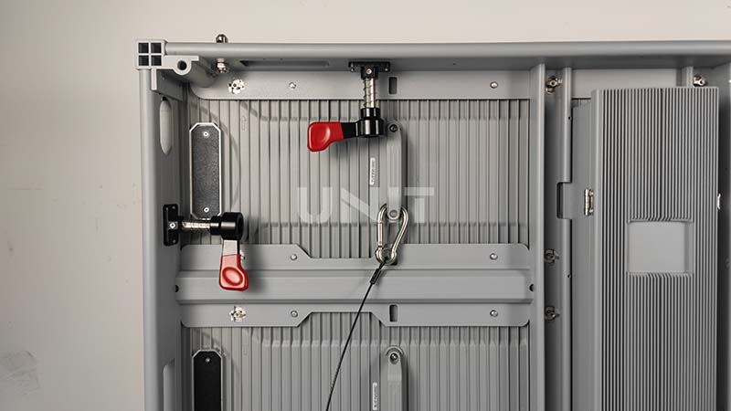 OF1000 outdoor LED display module handle