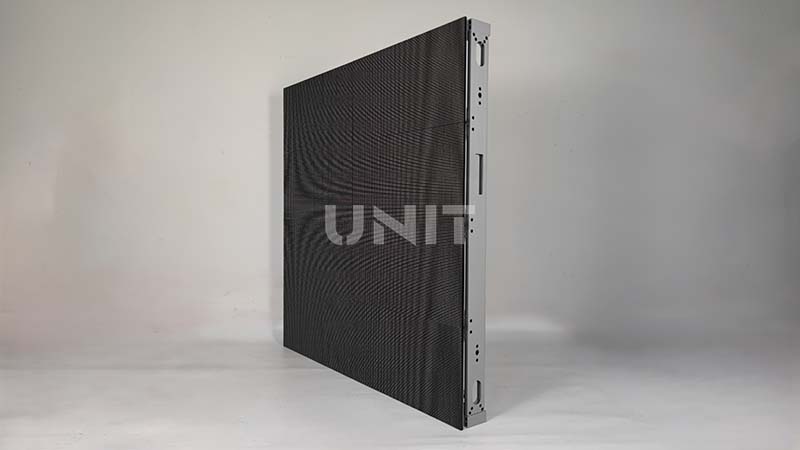 OF1000 outdoor LED display side view