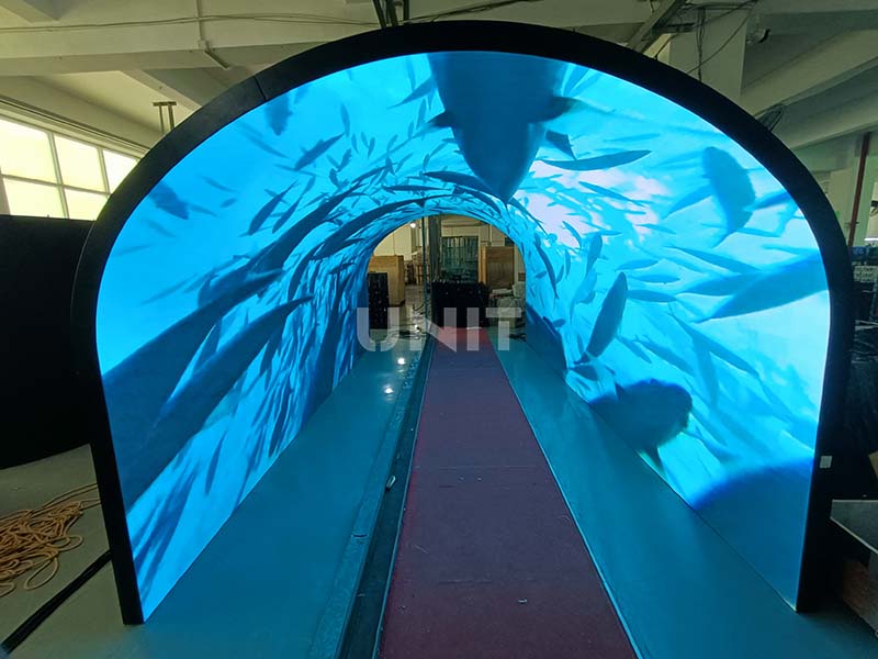 Creative Tunnel LED Screen (1)