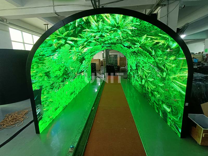 Creative Tunnel LED Screen (2)