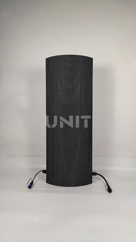 EV960 curved LED display