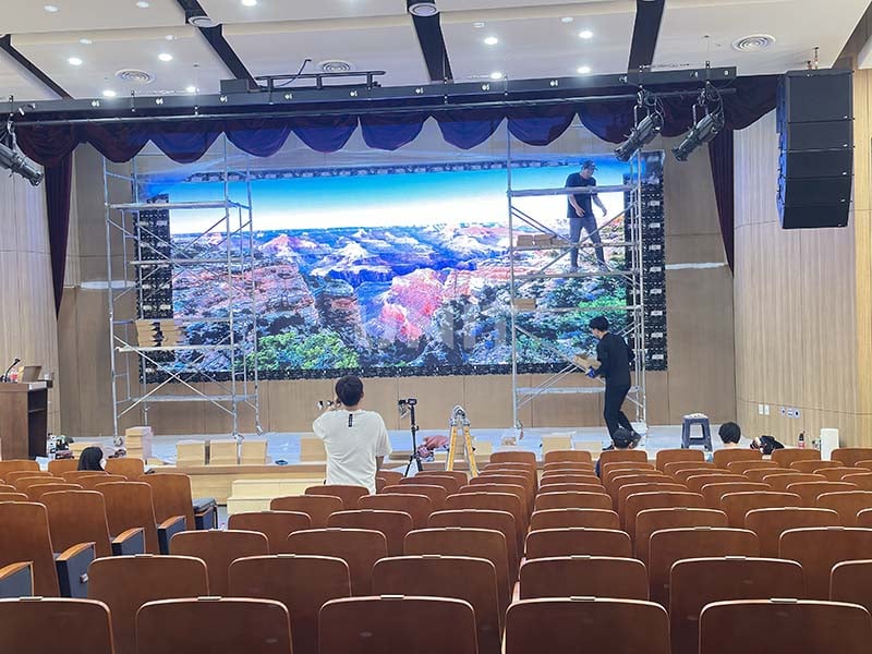 MA600 indoor LED video wall (1)