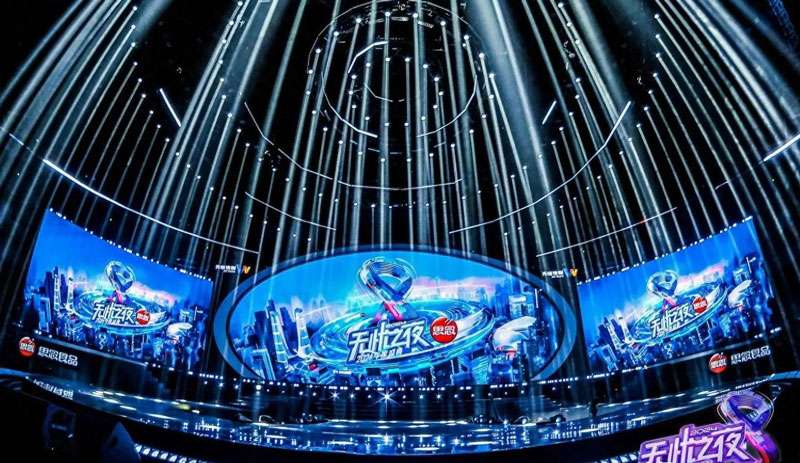 Applications of Möbius Ring LED Display - Stage Performances and Events (2)
