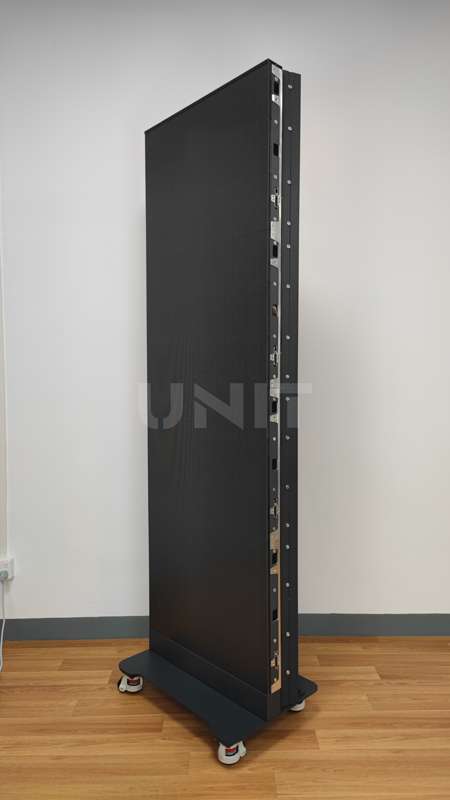 LC60F Openable Frame 3