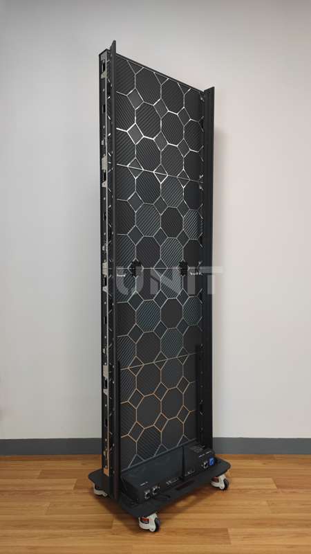 LC60F Openable Frame 5