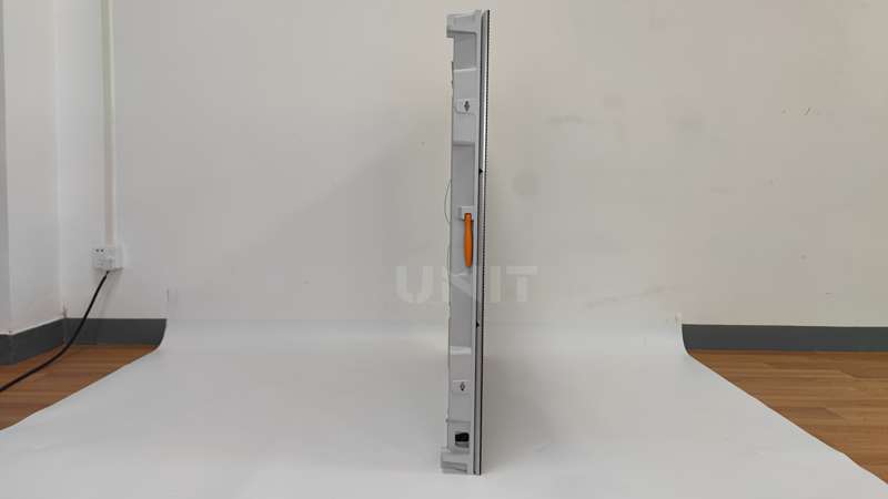 ES960 Side View
